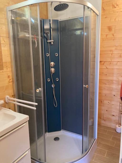 Houdarling Chalet Et Spa Hammam Jacuzzi Et Sauna Nîmes Kültér fotó