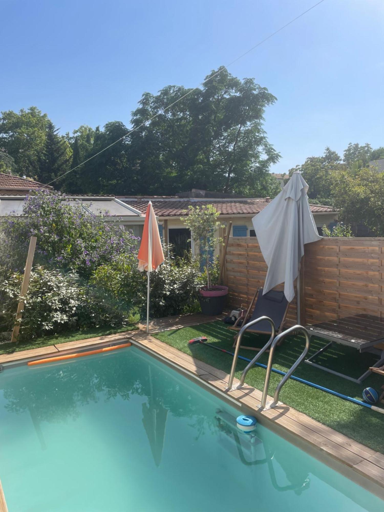 Houdarling Chalet Et Spa Hammam Jacuzzi Et Sauna Nîmes Kültér fotó