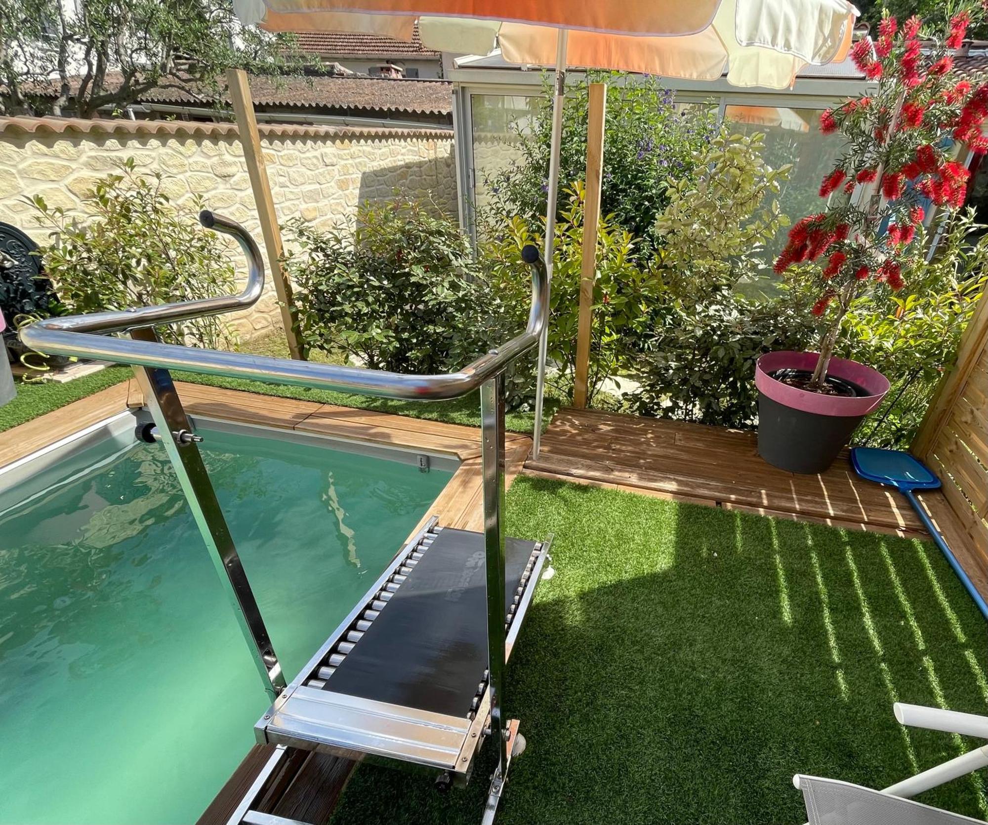 Houdarling Chalet Et Spa Hammam Jacuzzi Et Sauna Nîmes Kültér fotó